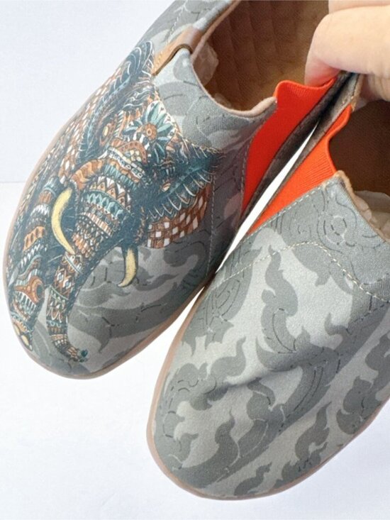 Men’s 8 UIN Elephant Art Slip-On Shoes Canvas Travel Casual Loafers main image 6